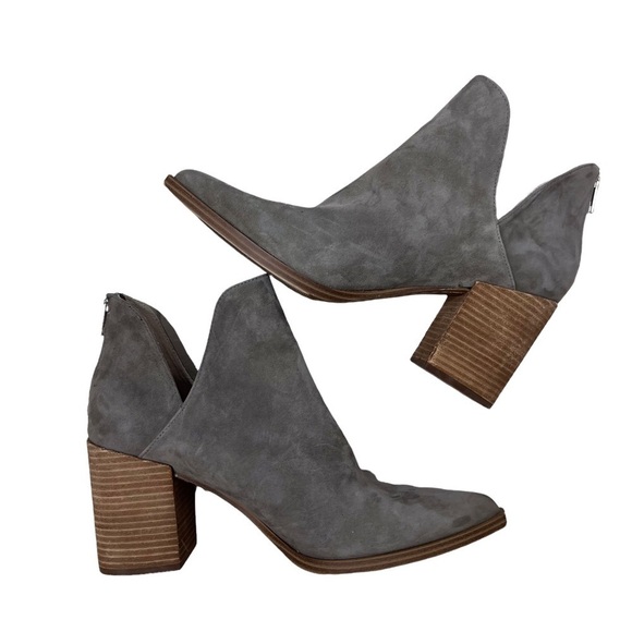Steve Madden Cedar Bootine Gray Suede Size 11 V Cutout Stacked Block Heel - Picture 6 of 8